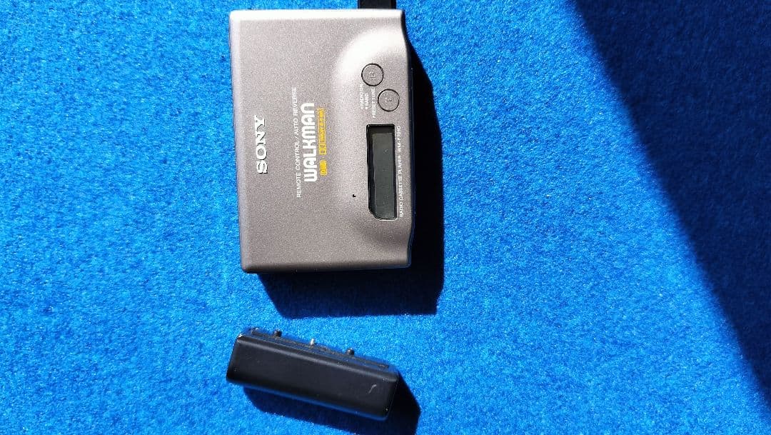【ジャンク】SONY WM-F701C ポータブルカセットプレーヤー