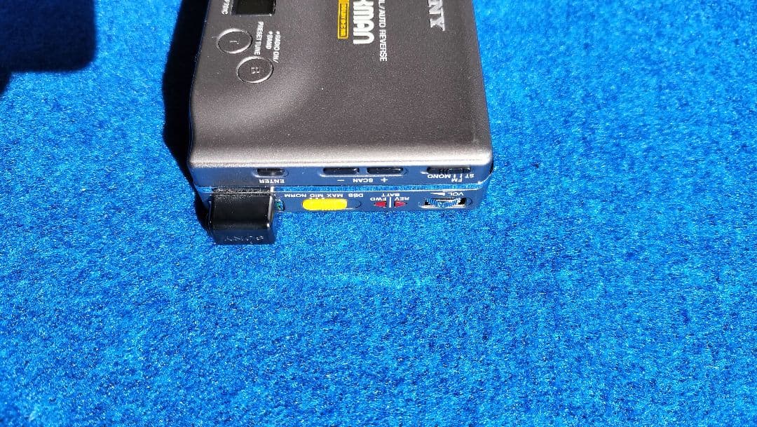 【ジャンク】SONY WM-F701C ポータブルカセットプレーヤー