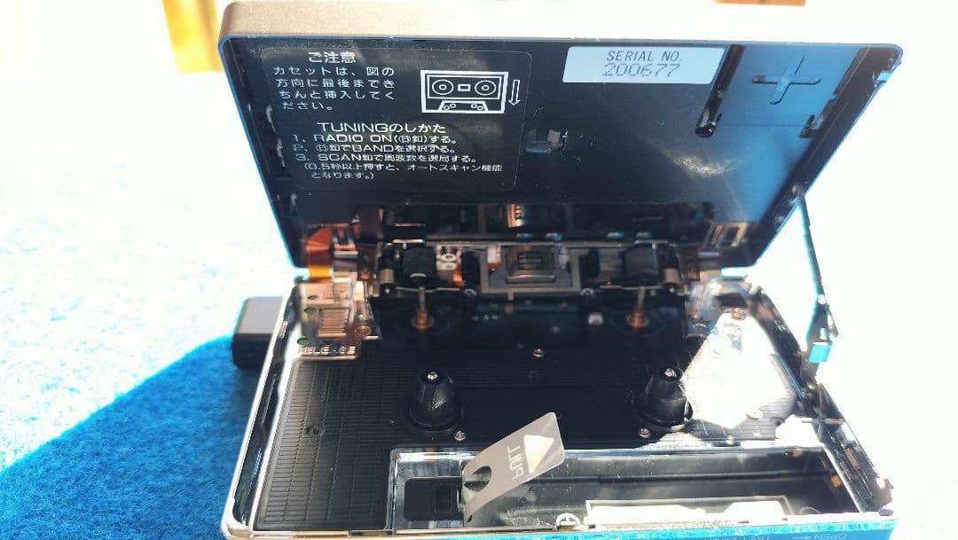 【ジャンク】SONY WM-F701C ポータブルカセットプレーヤー