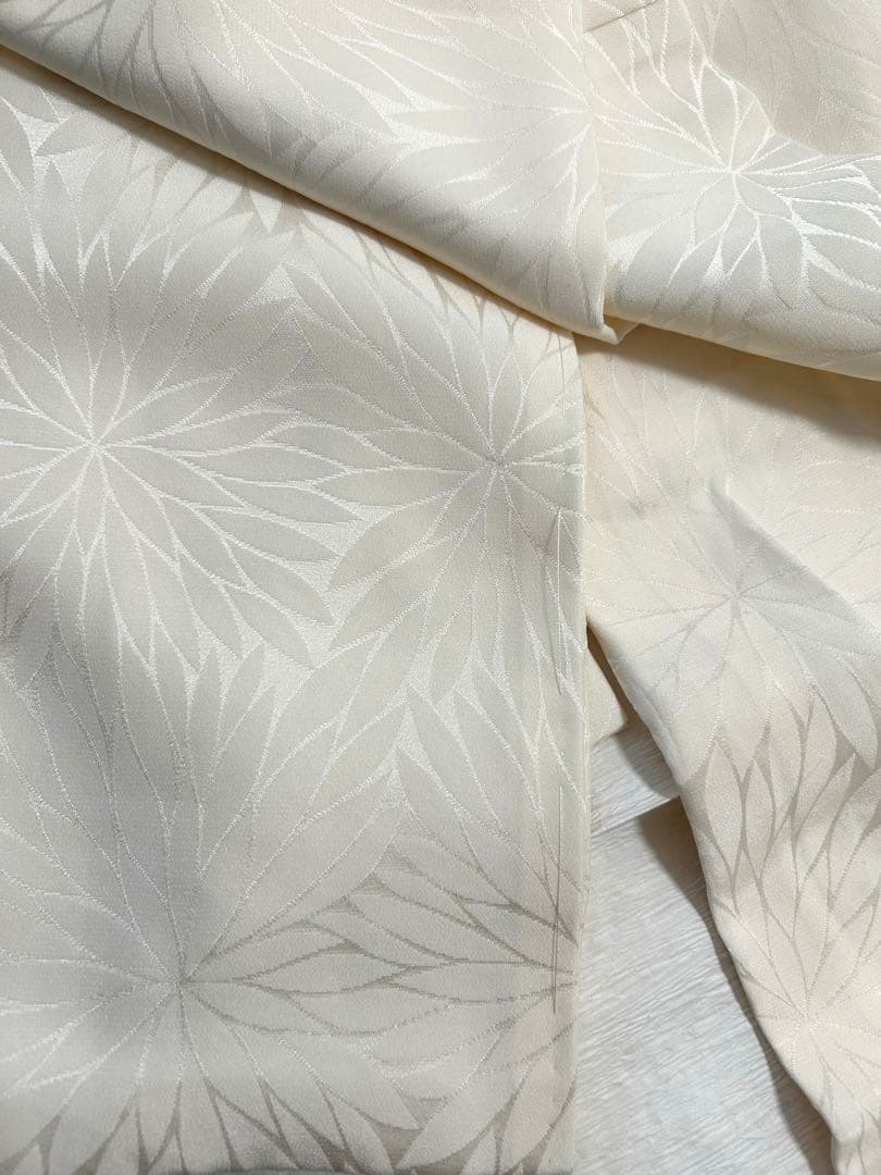 しつけ付き長襦袢　オフホワイト　美容襟付き