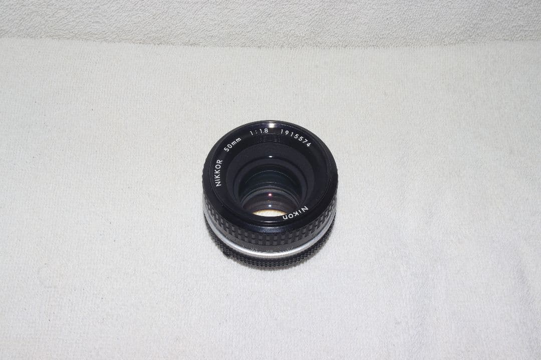 Nikon newFM2 後期型 ボディ+単焦点レンズ