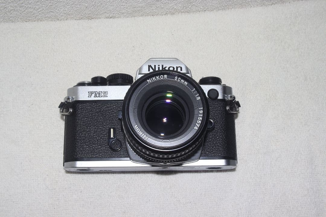 Nikon newFM2 後期型 ボディ+単焦点レンズ
