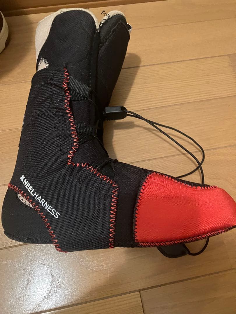 DEELUXE ＬＡＲＡ　美品　23.5cm 　熟成型 スノーボードブーツ