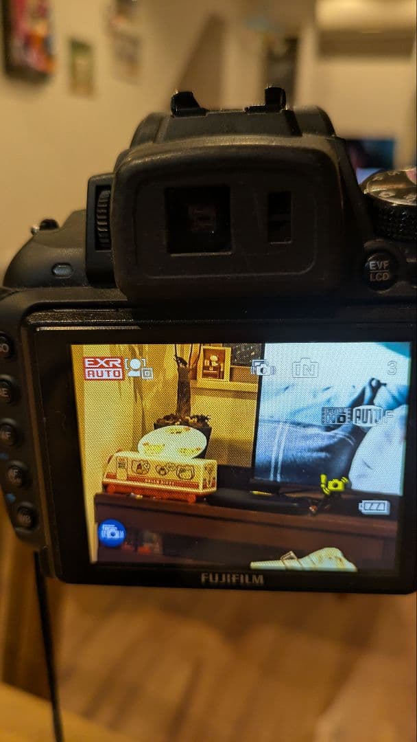 FUJIFILM HS30EXR デジタルカメラ