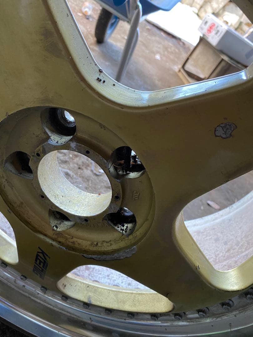 ケーニッヒ　ディスモンド製