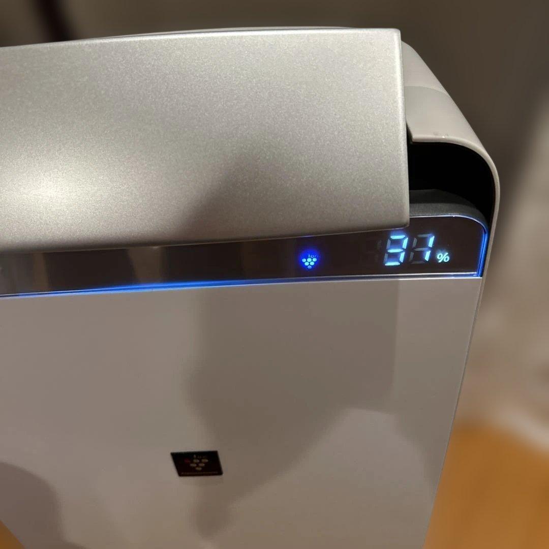 SHARP 衣類除湿乾燥機　CV-R180-W プラスマクラスター