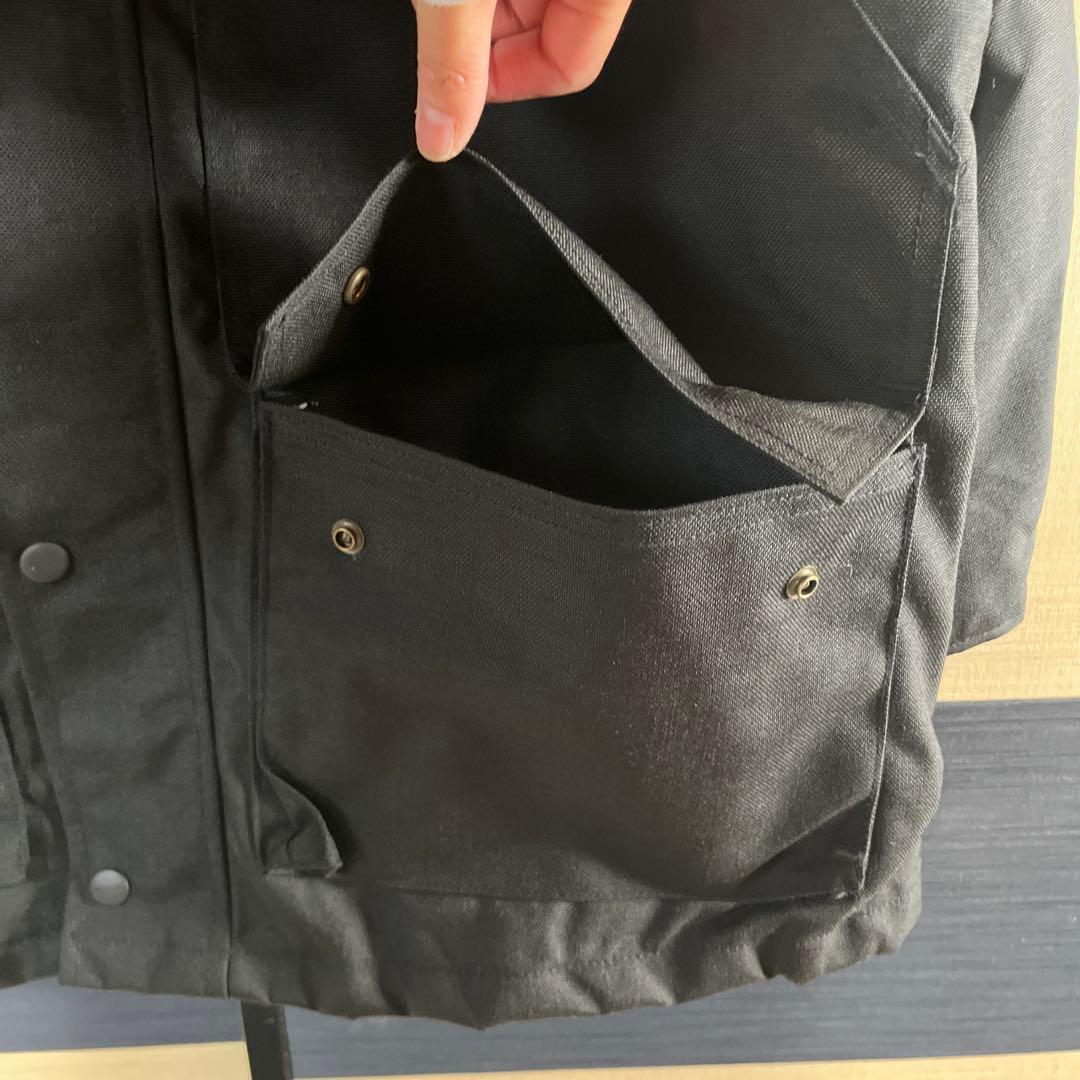 【美品】厚手 Carhartt アウター ブラック MゴールドWジップ仕様