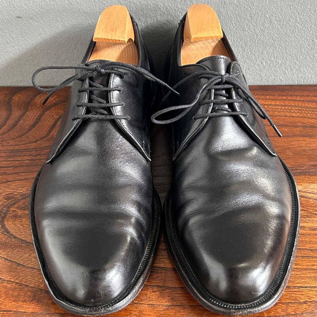 【匿名配送】 サルヴァトーレフェラガモ プレーントゥ ドレス 本革 外羽根 黒