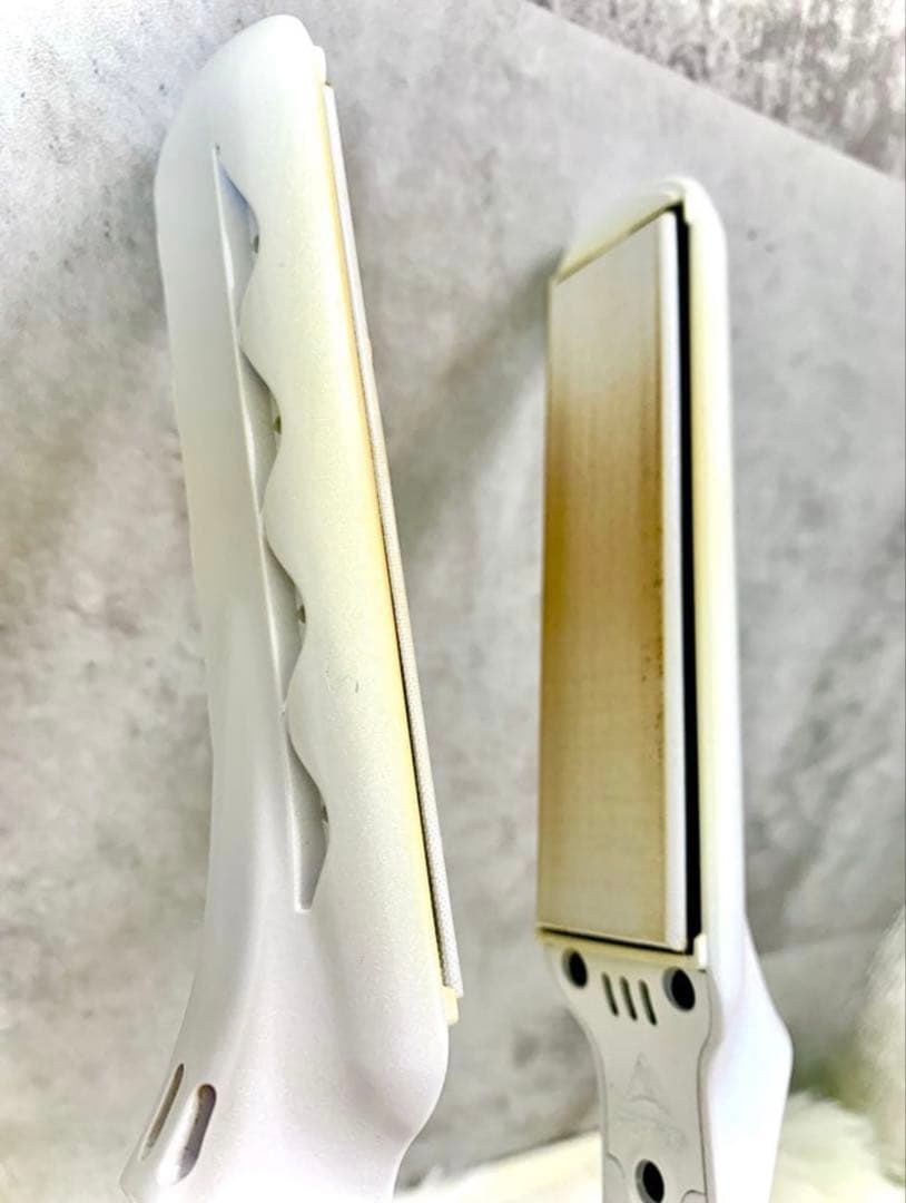 絹女 〜KINUJO〜 ストレートアイロン