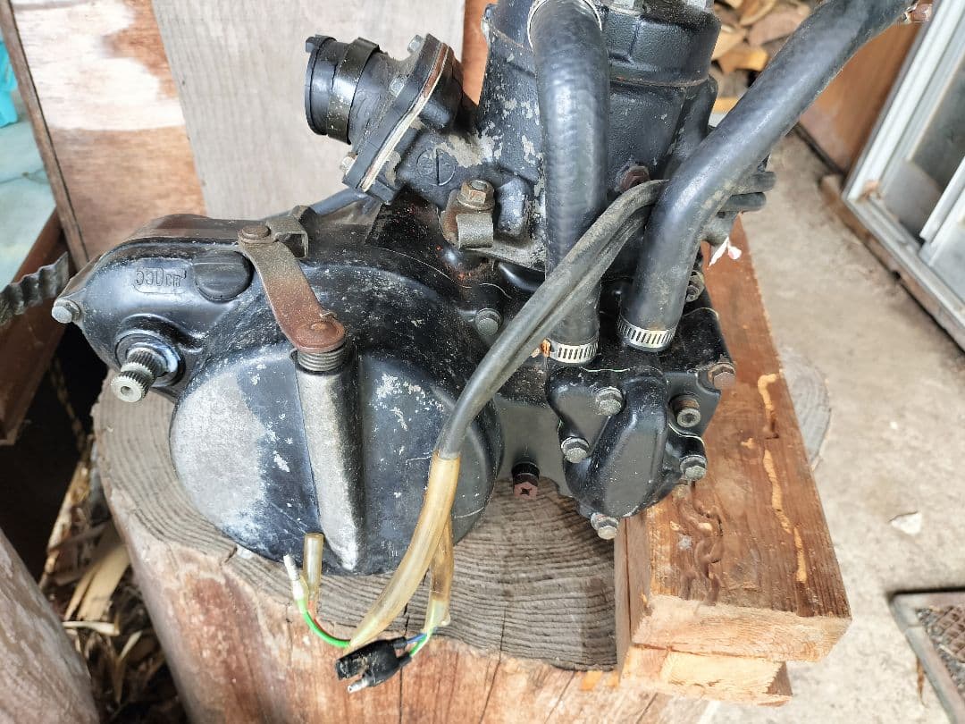 HE04E cr80 エンジン