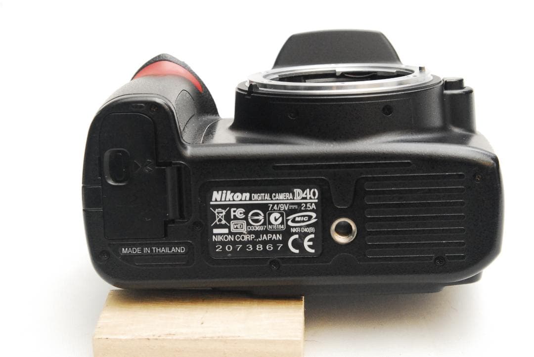 Nikon D40/AFS NIKKOR 18-70mm DX　（良品）