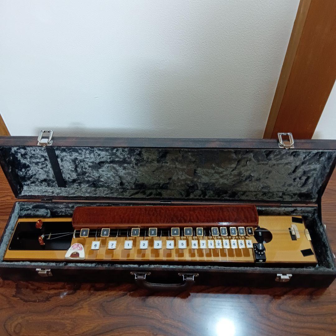 8-87　三創楽器 浜松大正琴コレクション OHTOMI アルトⅡ 　大正琴