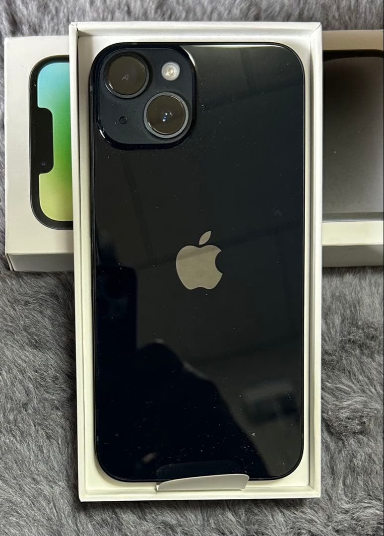 新品　アイホン14 128GB ミッドナイト　アメリカ版シャッターが消せます