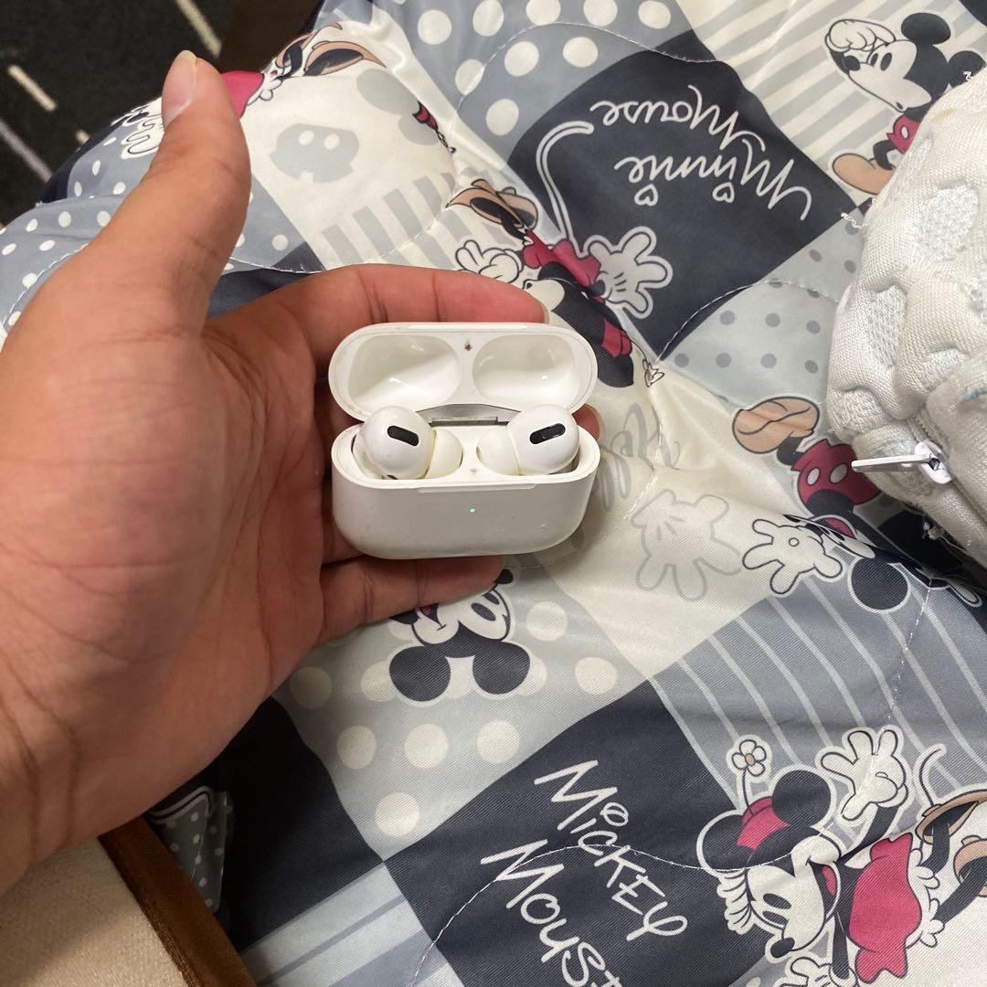 Apple AirPods Pro 本体 ホワイト
