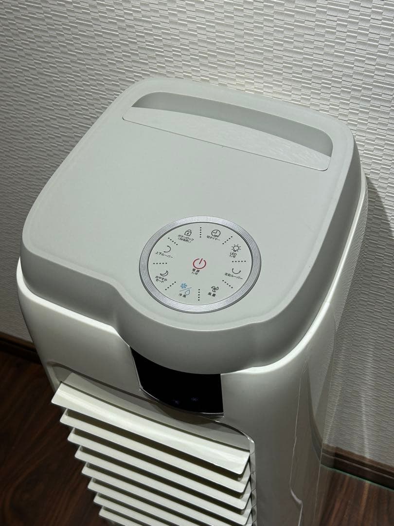 ◇ペルチェ式◇冷風扇冷風機◇ホワイト◇送料込み◇未使用に近い◇