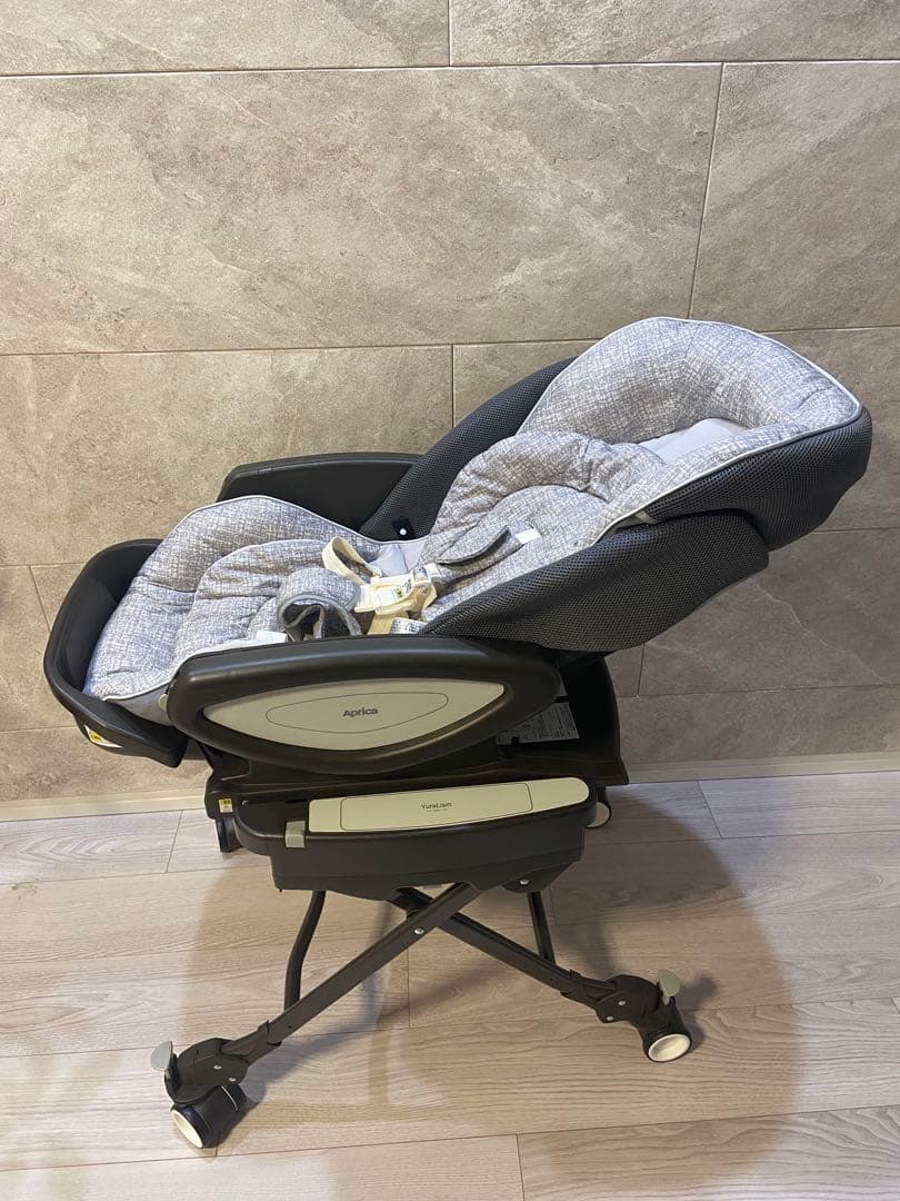 Aprica アップリカ ユラリズムオートライト 電動ハイローチェア