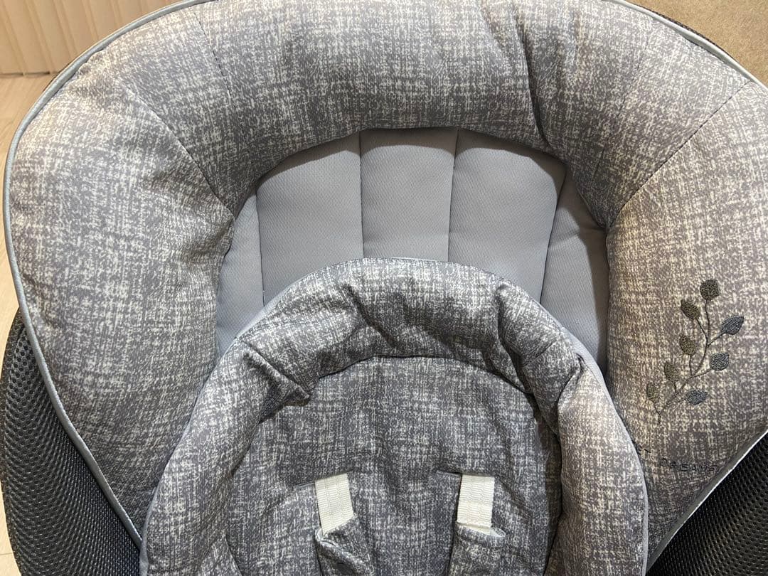 Aprica アップリカ ユラリズムオートライト 電動ハイローチェア