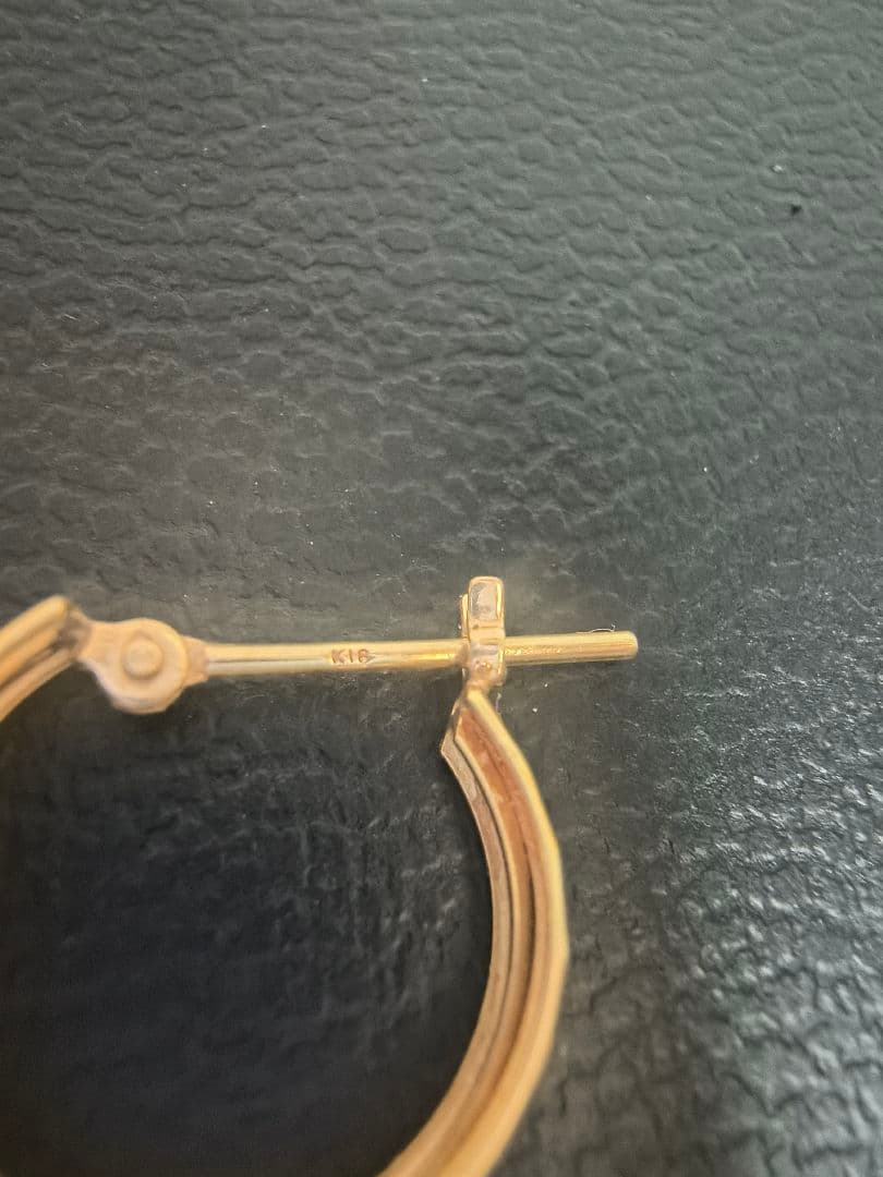 ✨K18✨刻印あり✨ピアス✨0.52g