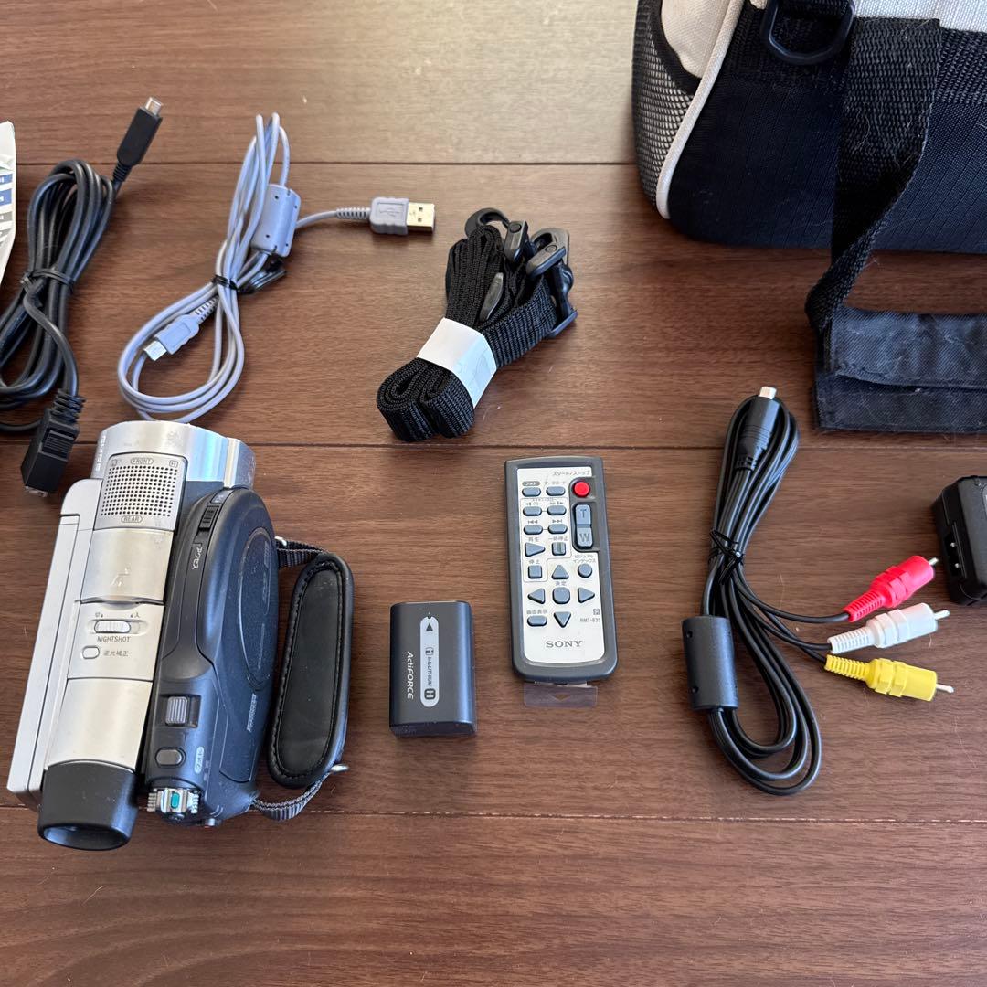 超美品　【動作確認ＯＫ】SONY　Handycam　HDR-UX7