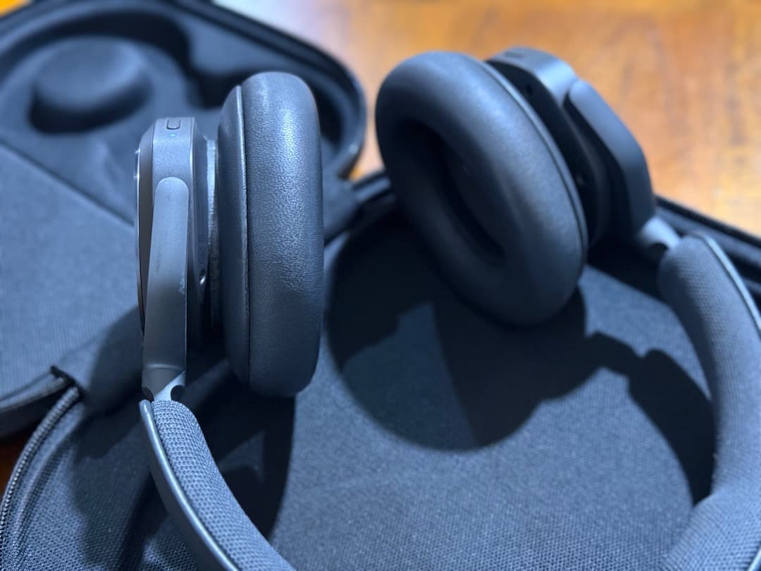 ヘッドホン Bang & Olufsen Beoplay HX