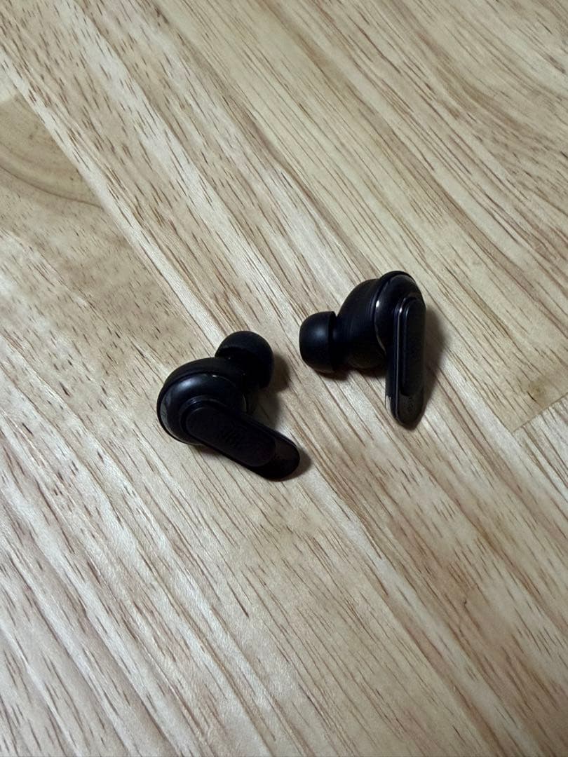 JBL TOUR PRO 2 ブラック