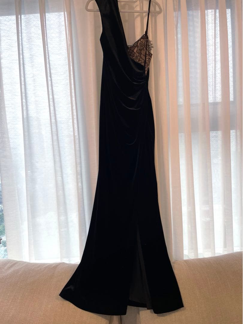 BCBG MAXAZRIA ベルベット　ドレス　セクシー