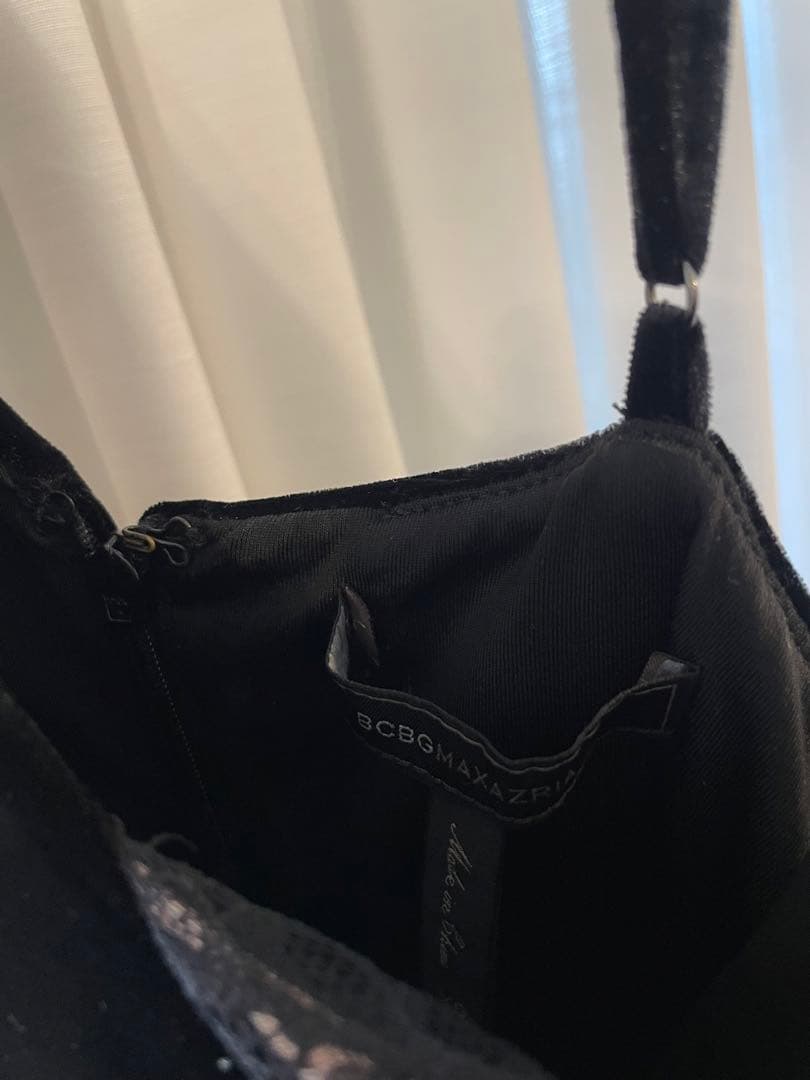 BCBG MAXAZRIA ベルベット　ドレス　セクシー