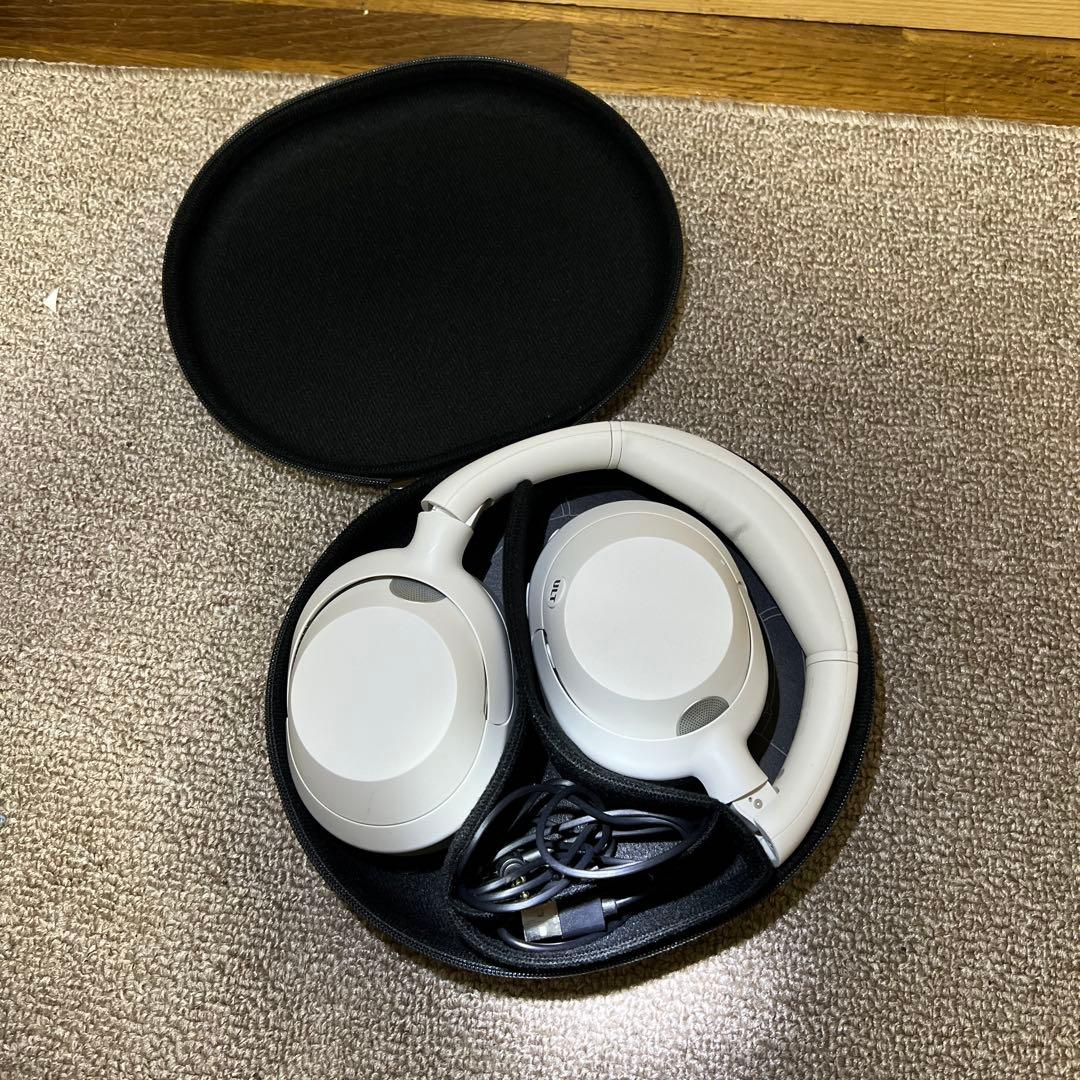 SONY ULT WEAR ワイヤレスヘッドホン ホワイト