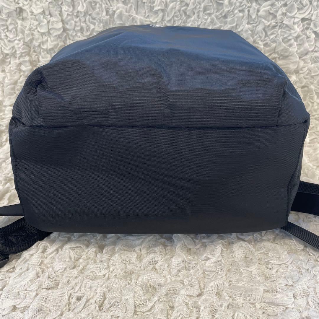 graniph ラムチョップ　無重力リュック AGS機能　子羊　刺繍　ブラック