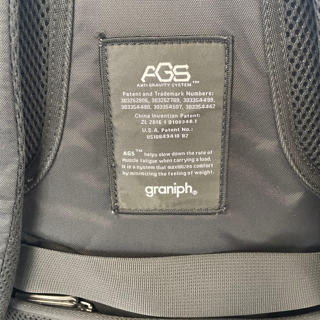 graniph ラムチョップ　無重力リュック AGS機能　子羊　刺繍　ブラック