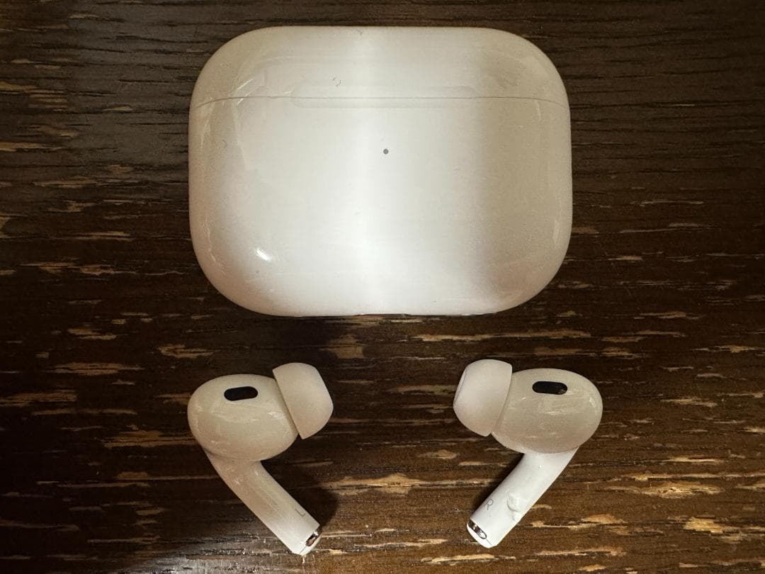 ろ*ん様 AirPods Pro 2 A3048 訳アリ