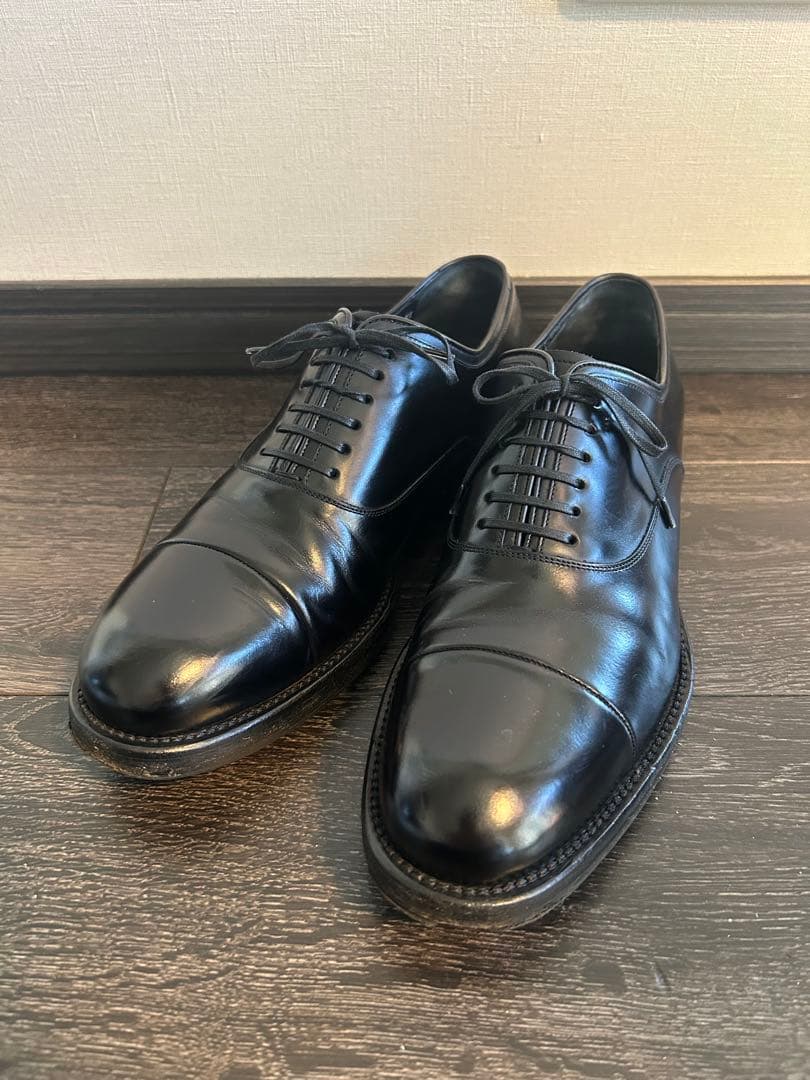 値下げ！！！フェラガモ　レザーシューズ　ストレートチップ　黒　6.5