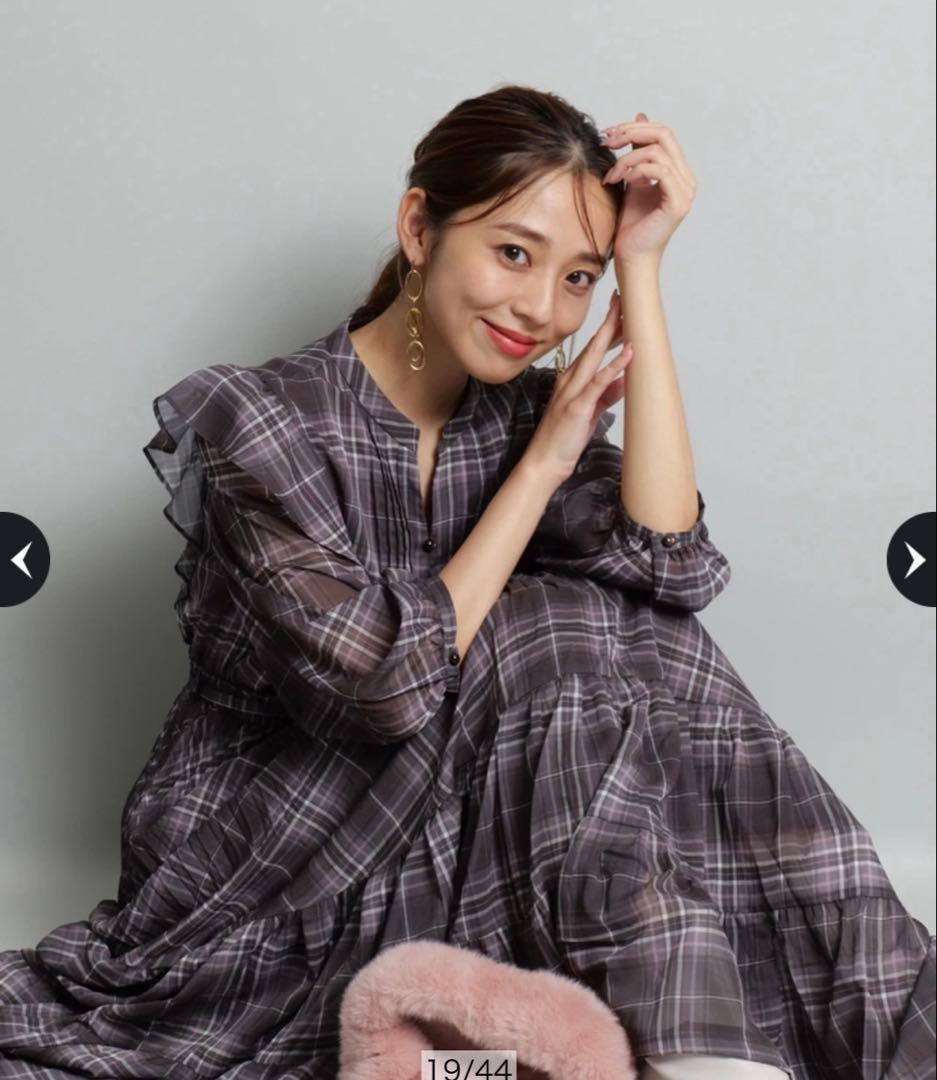 ジャスグリッティーバリエーションプリントロングワンピース