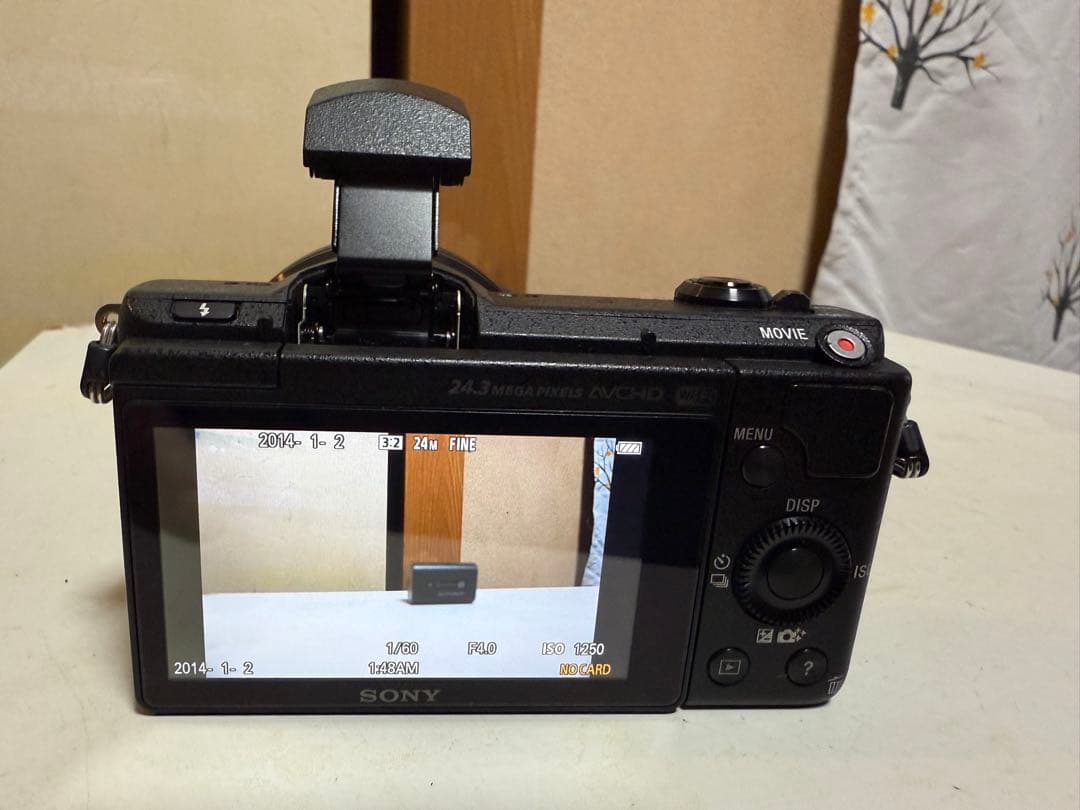 SONY デジタル一眼カメラ α5100 ILCE-5100