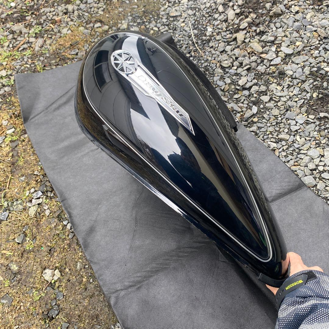 ドラッグスター250 タンク