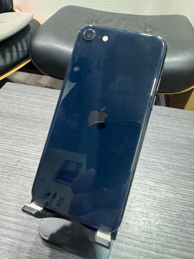 iPhonese3 第三世代　128gb ジャンク　画面割れ　se3