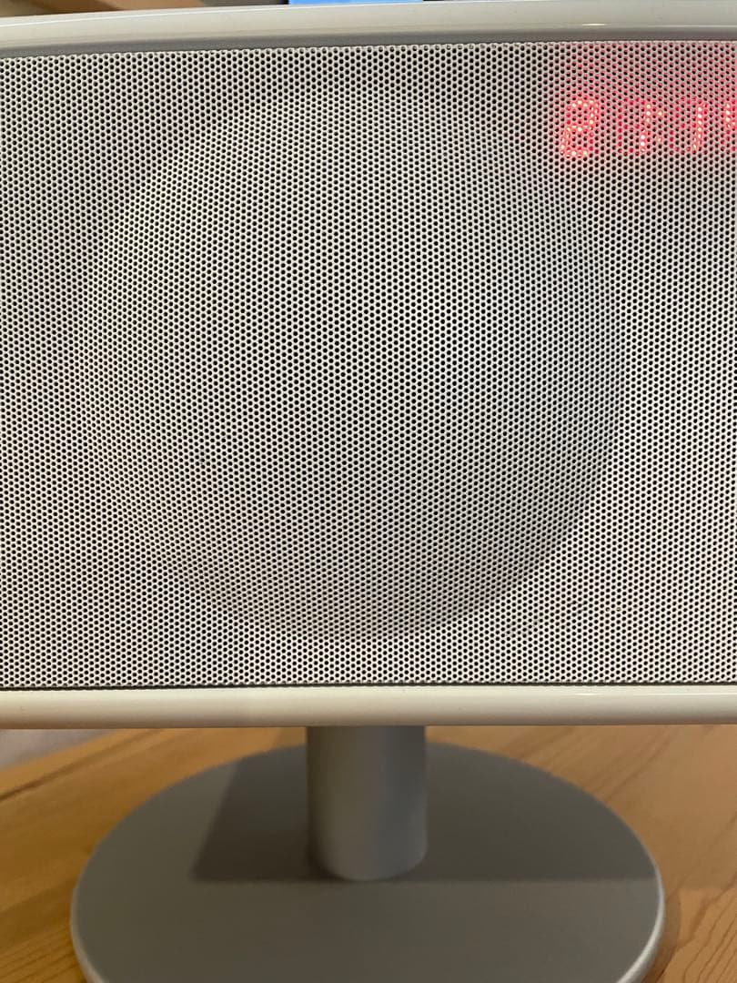 ホワイト色GENEVA Sound System Model S