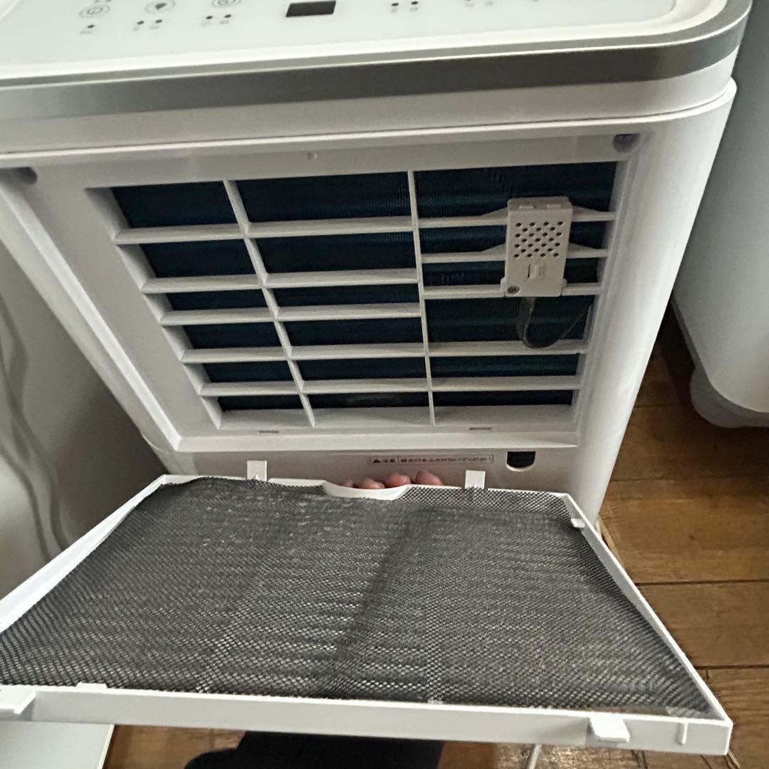 SIS コンプレッサー式 除湿機 22L 2022年製