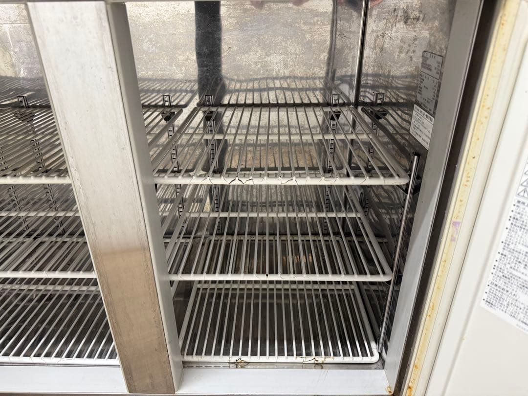 大和冷機　ダイワ　台下冷蔵庫　コールドテーブル　厨房　飲食店　６９６１CD