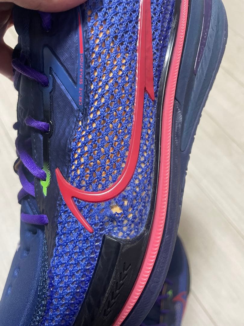 NIKE ナイキ　GTCUT1 poison