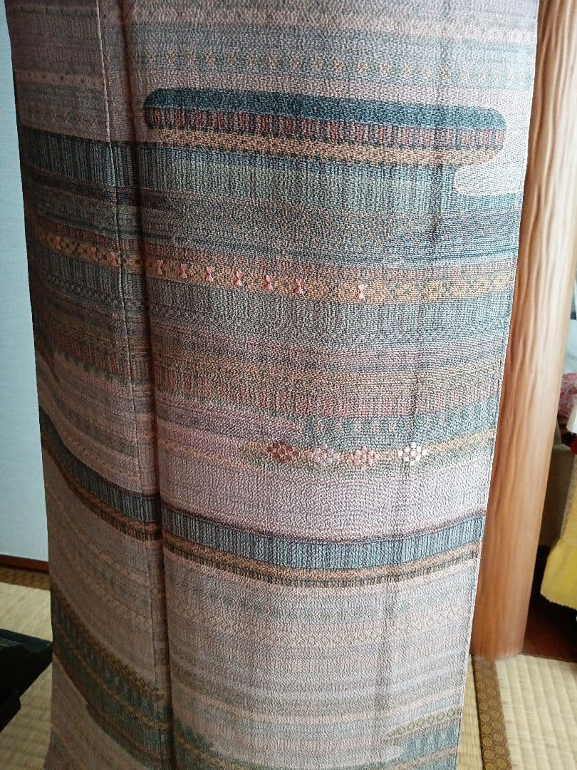 縮緬　小紋柄訪問着　手刺繍添え