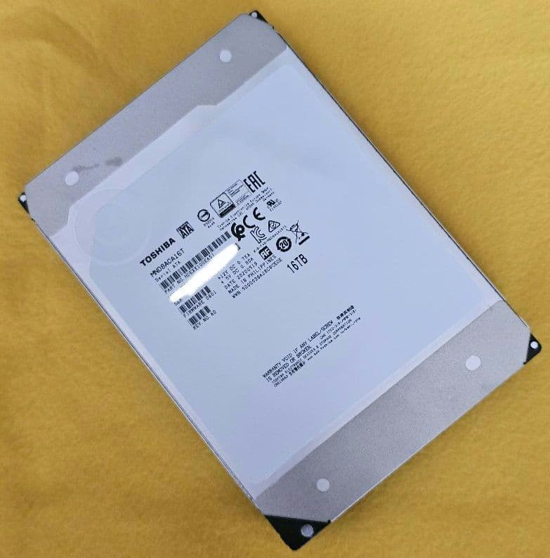東芝　16TB HDD MN08ACA16T 稼働時間極小