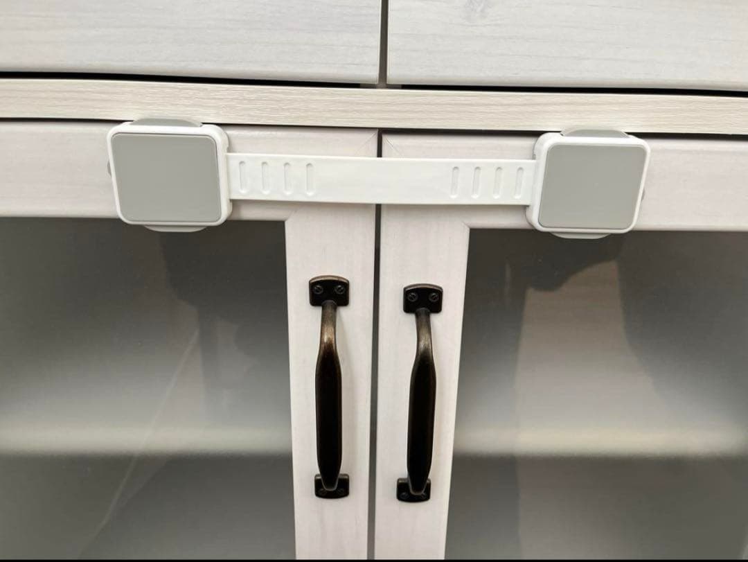 【める】耐震 食器棚 ロータイプ スリム ホワイト カウンター 収納