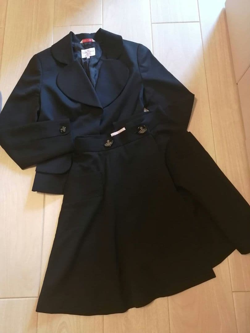 ラブジャケット＆スカートスーツ　セットアップ　ヴィヴィアンウエストウッド