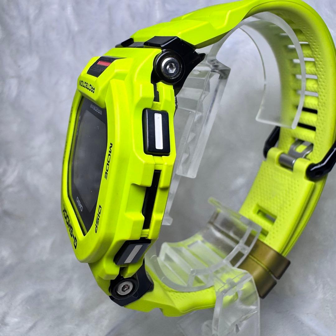 G-SHOCK G-SQUAD GBD-200-9JF 腕時計