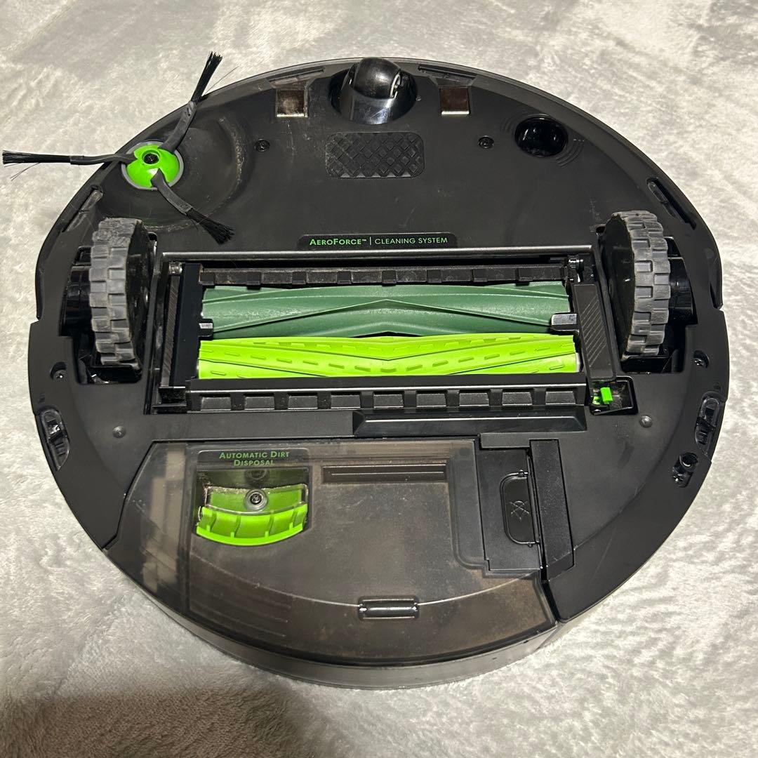 【付属品多数】ルンバ j7+ クリーンベース付 ロボット掃除機 iRobot