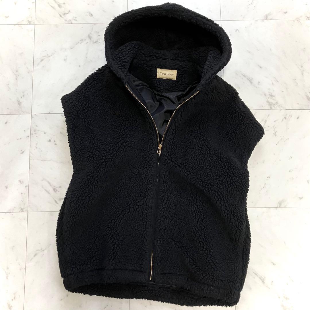 美品 カレンソロジー フーディーベスト ブラック SAMPLE品