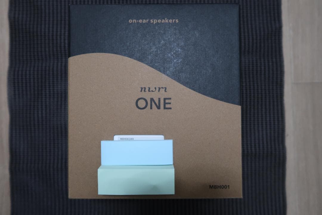 【新品・未開封】nwm ONE ライトグレイ MBH001WA