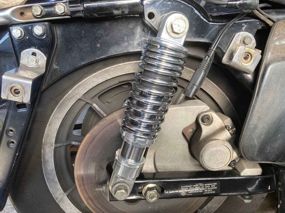 ハーレー　リアサス　ドラッグスペシャリティーズ