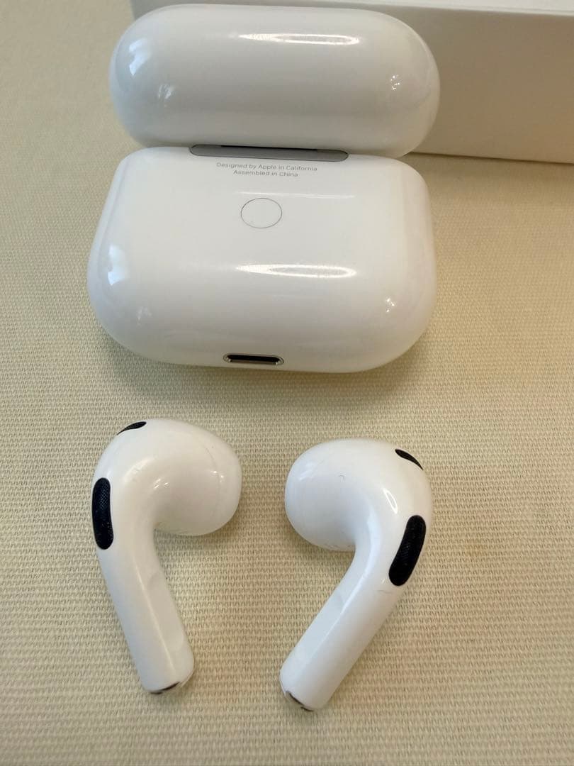 AirPods 第3世代 MagSafe充電ケース付き 刻印あり 箱・説明書あり